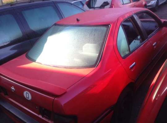 Nissan Primera (P10)