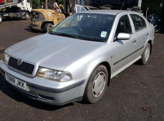 Skoda Octavia Tour (1U)