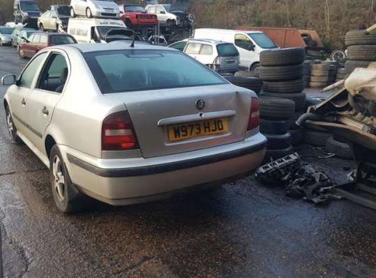 Skoda Octavia Tour (1U)
