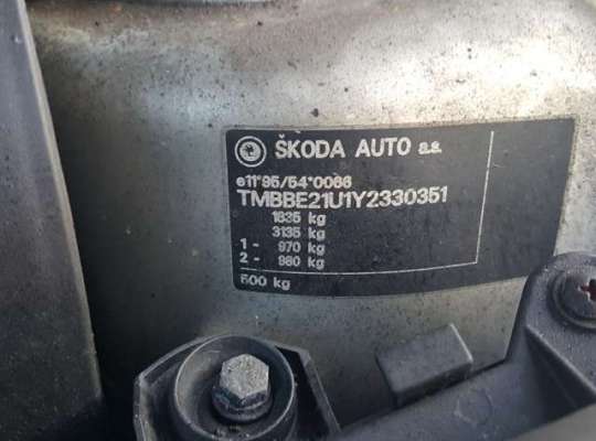 Skoda Octavia Tour (1U)