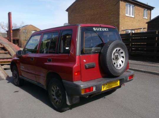 Suzuki Vitara ET
