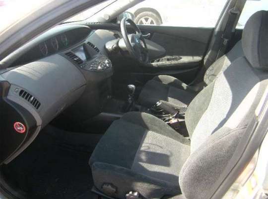 Nissan Primera (P12)