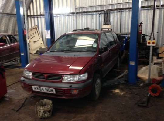 Mitsubishi Space Wagon (N3_W, UF)