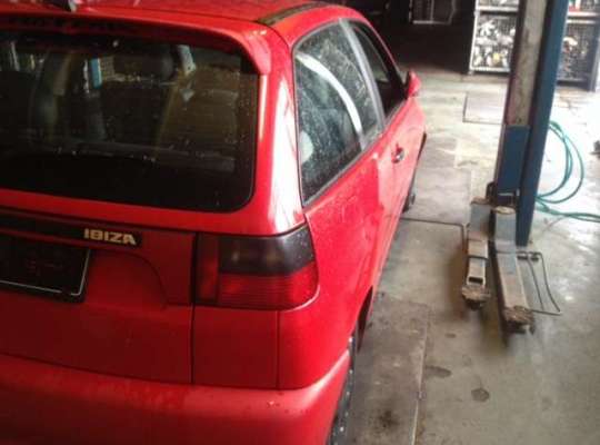 SEAT Ibiza II (6K1)