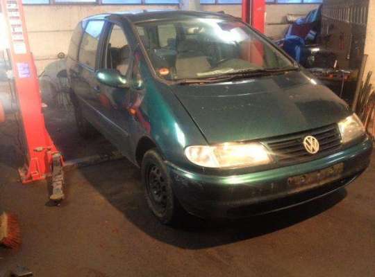 Volkswagen Sharan (7M)