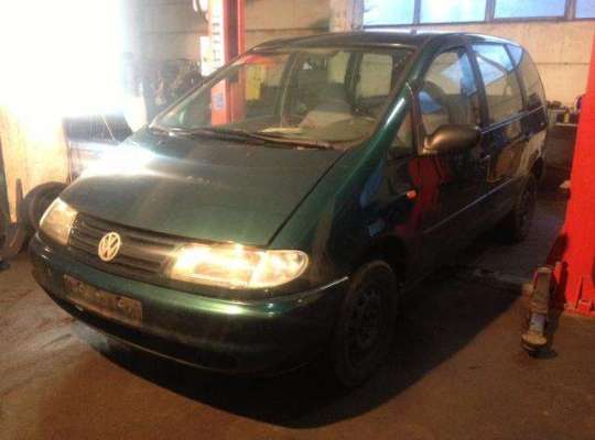 Volkswagen Sharan (7M)