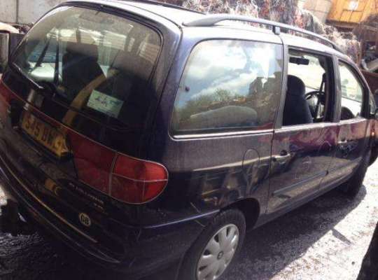 SEAT Alhambra (7MS)