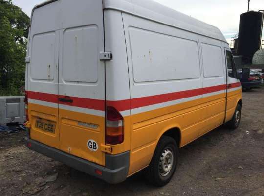Mercedes-Benz Sprinter (903)