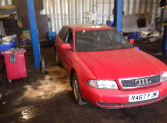 Audi A4 (8D, B5)