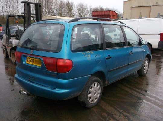 SEAT Alhambra (7MS)