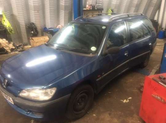 Peugeot 306