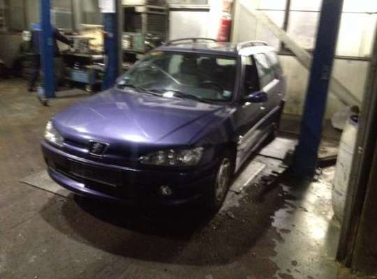Peugeot 306