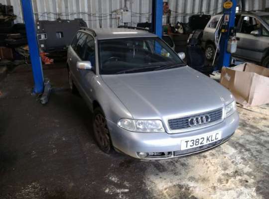 Audi A4 (8D, B5)