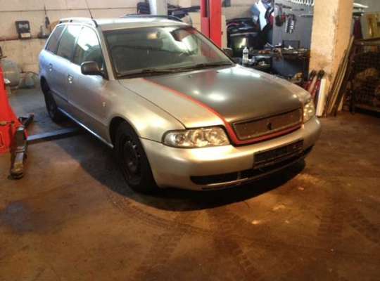 Audi A4 (8D, B5)