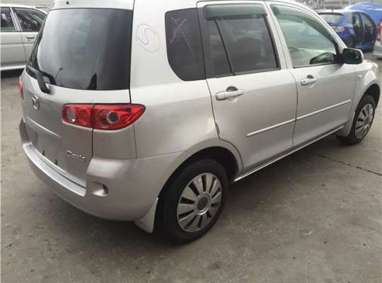 Mazda 2 I (DY)