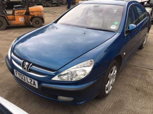 Peugeot 607