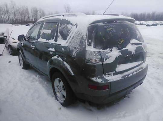 Mitsubishi Outlander XL