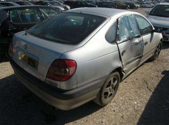 Toyota Avensis I