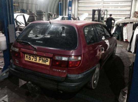 Toyota Carina E T19