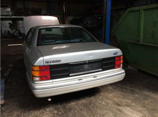 Ford Scorpio I GAE