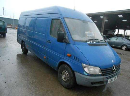 Mercedes-Benz Sprinter (903)