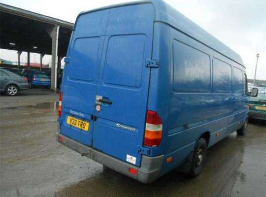 Mercedes-Benz Sprinter (903)