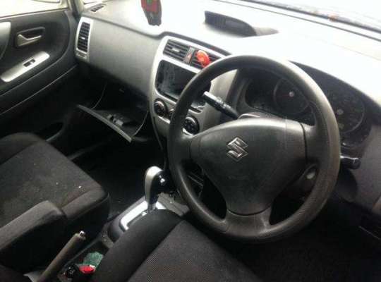 Suzuki Liana