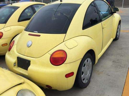 Volkswagen NEW Beetle (9C)