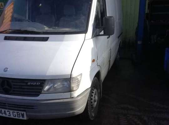 Mercedes-Benz Sprinter (903)