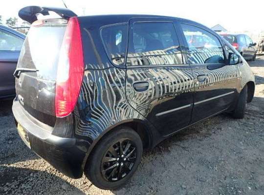 Mitsubishi Colt VI