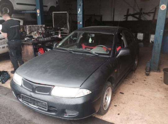 Mitsubishi Carisma