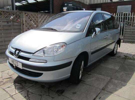 Peugeot 807