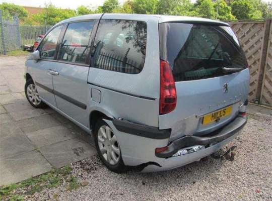 Peugeot 807