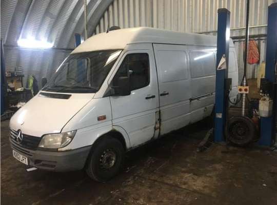 Mercedes-Benz Sprinter (903)