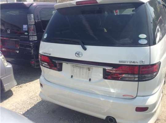 Toyota Previa 2