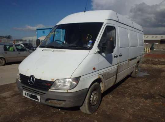 Mercedes-Benz Sprinter (903)