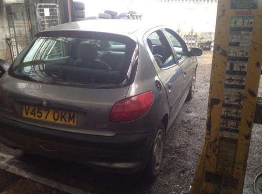 Peugeot 206