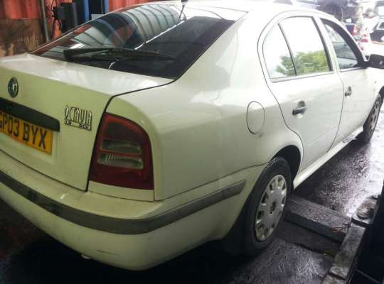 Skoda Octavia Tour (1U)