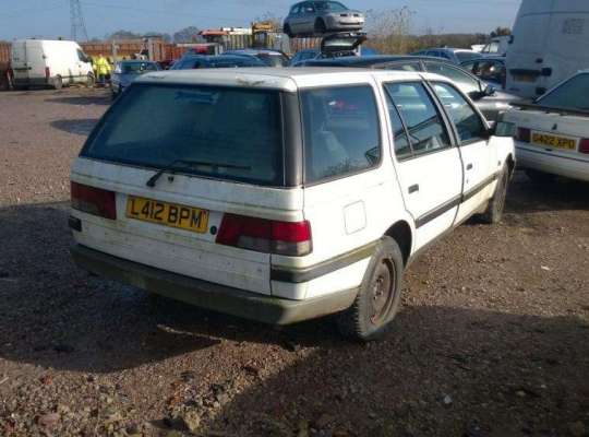 Peugeot 405