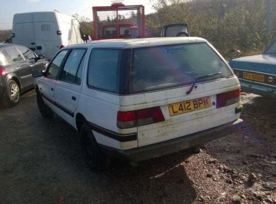 Peugeot 405