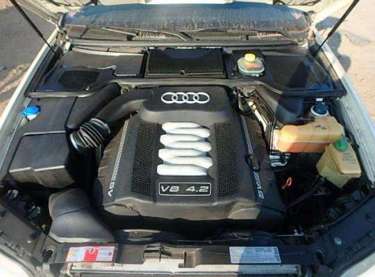 Audi A8 (D2, 4D)