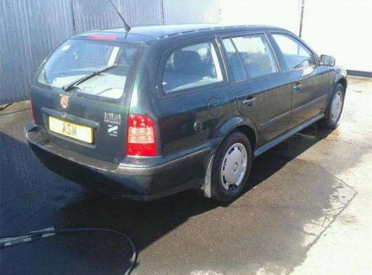 Skoda Octavia Tour (1U)