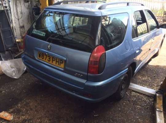 Peugeot 306