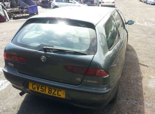 Alfa Romeo 156 (932)