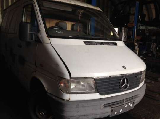 Mercedes-Benz Sprinter (903)