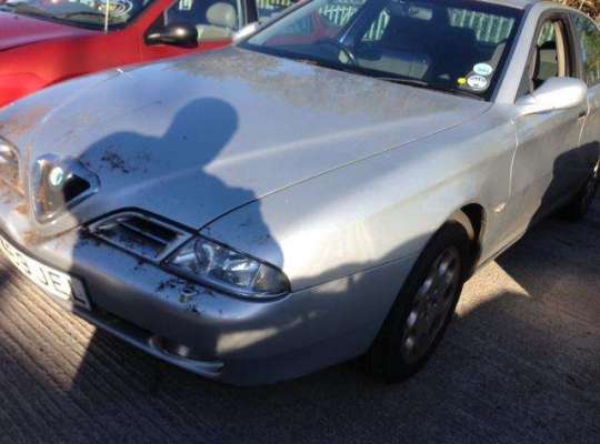 Alfa Romeo 166 (936)