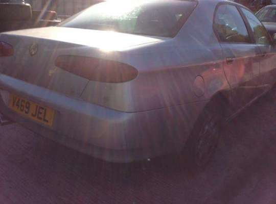 Alfa Romeo 166 (936)