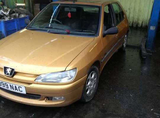 Peugeot 306
