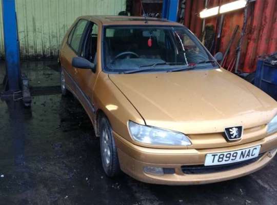 Peugeot 306