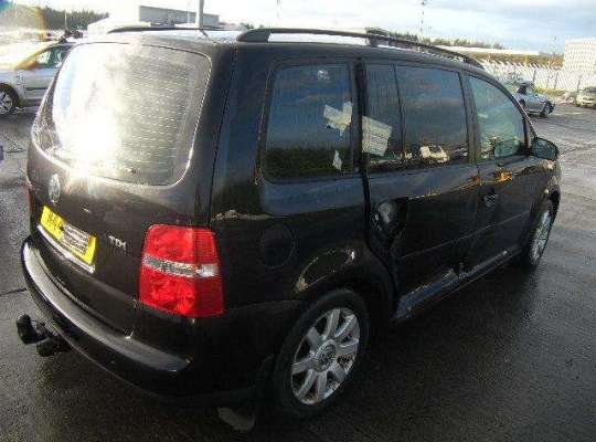 Volkswagen Touran I (1T)